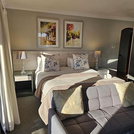 Villa Tuscana พอร์ตเอลิซาเบธ ภายนอก รูปภาพ